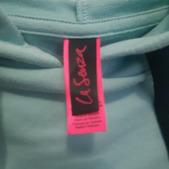 Crop top - Picture 2 of 3